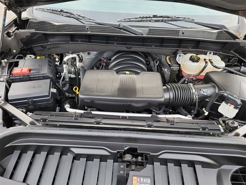 Used 2024 GMC Sierra 1500 SLT image 10