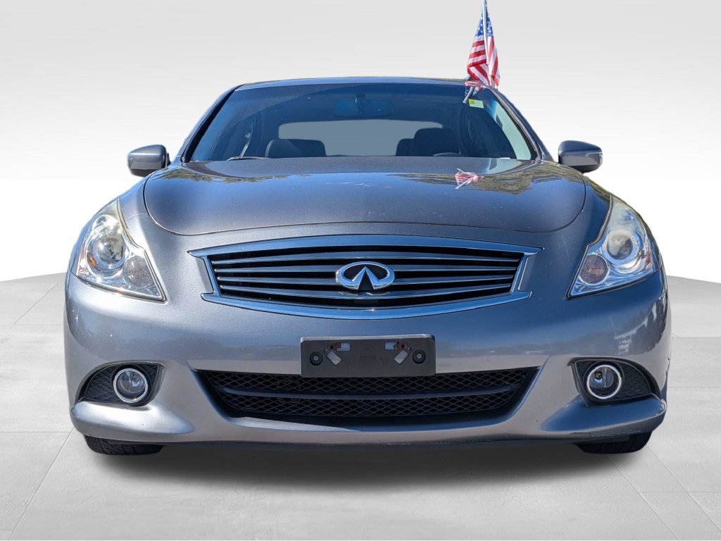 Used 2015 INFINITI Q40 w/ Navigation Package RWD image 8