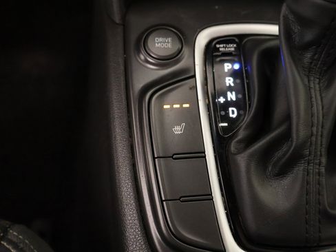 Used 2019 Hyundai Kona Ultimate image 8