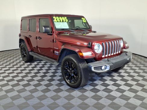 Used 2021 Jeep Wrangler Unlimited Sahara w/ Safety Group AWD/4WD image 6