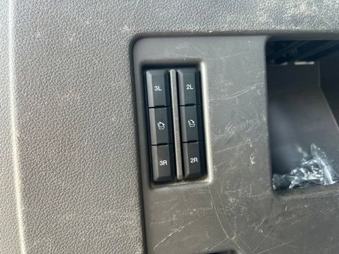 Used 2021 Ford Expedition Max XLT RWD image 22