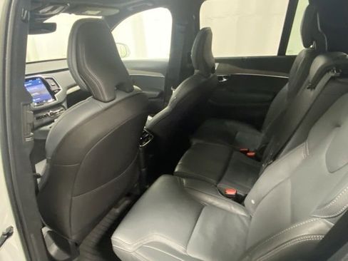 Certified 2023 Volvo XC90 T8 Ultimate w/ Lounge Package image 13