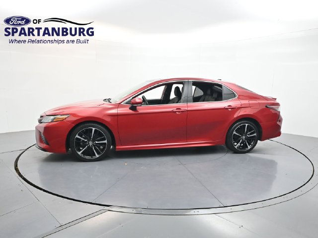 Used 2019 Toyota Camry XSE FWD image 4