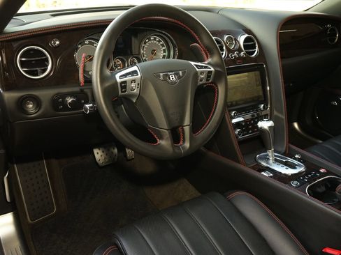 Used 2014 Bentley Flying Spur W12 AWD/4WD image 8