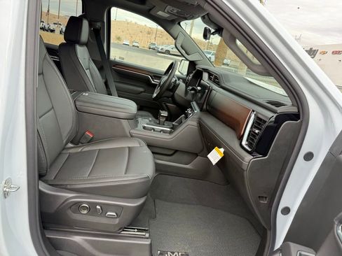 New 2026 GMC Sierra 1500 Denali w/ Technology Package image 14