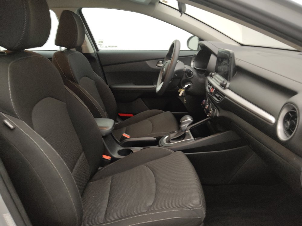 Used 2021 Kia Forte LXS FWD image 21