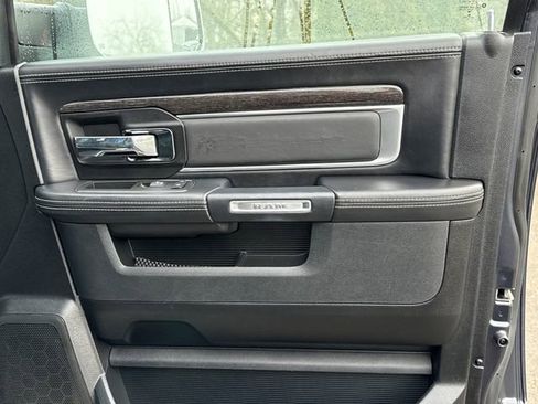 Used 2017 RAM 1500 Limited image 58