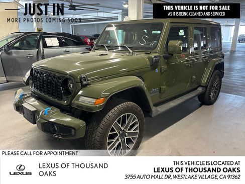 Used 2024 Jeep Wrangler High Altitude AWD/4WD image 1