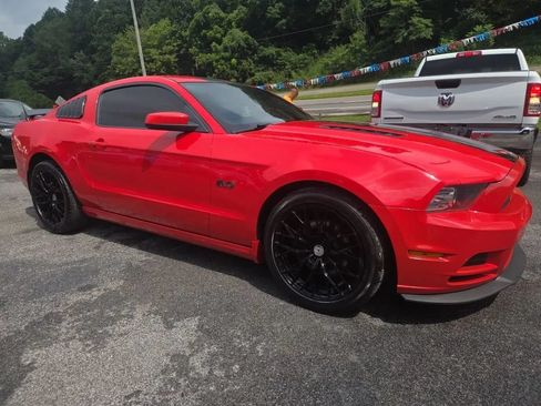 Used 2014 Ford Mustang GT Premium w/ Electronics Package RWD image 4
