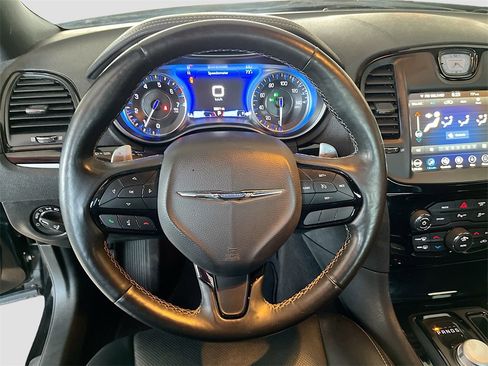 Used 2022 Chrysler 300 S w/ Comfort Group image 11