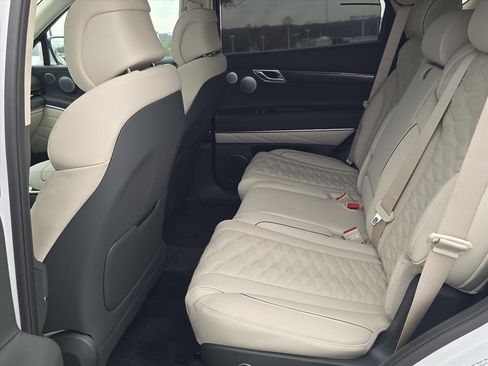 New 2026 Genesis GV80 3.5T e-SC image 10