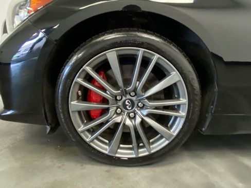 Used 2017 INFINITI Q50 Red Sport 400 image 19