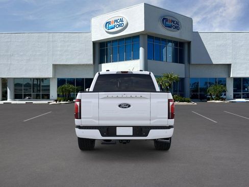 New 2025 Ford F150 Platinum w/ FX4 Off-Road Package AWD/4WD image 5
