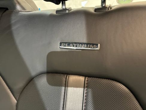 Used 2020 Ford F150 Platinum w/ Equipment Group 701A Luxury AWD/4WD image 10