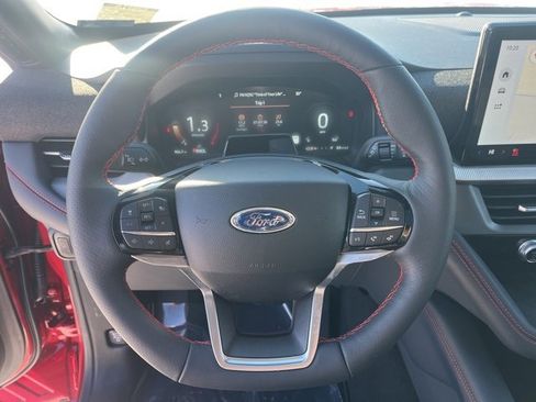 Used 2025 Ford Explorer ST-Line image 16