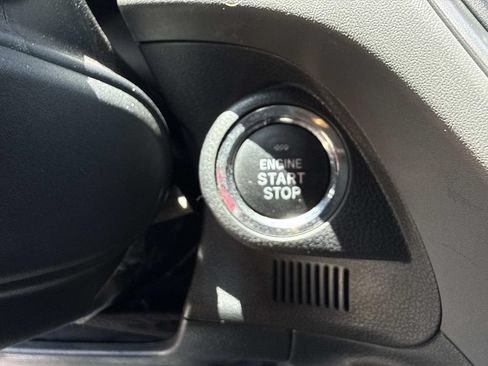 Used 2024 Subaru Crosstrek 2.0i Premium AWD/4WD image 33