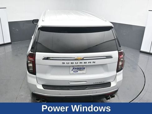 Used 2023 Chevrolet Suburban Premier image 19