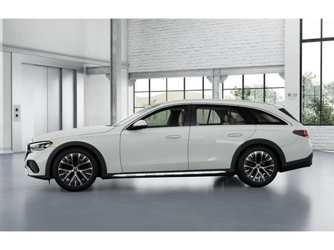 New 2025 Mercedes-Benz E 450 4MATIC All-Terrain Wagon image 35