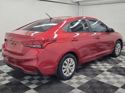 Used 2018 Hyundai Accent SE FWD image 6
