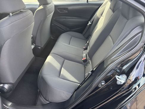 Used 2025 Toyota Corolla LE image 22