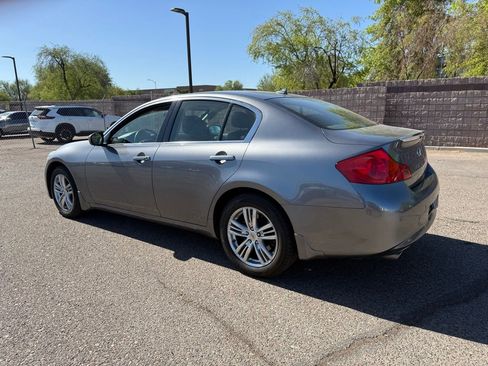 Used 2013 INFINITI G37 x Sedan w/ Premium Pkg AWD/4WD image 7