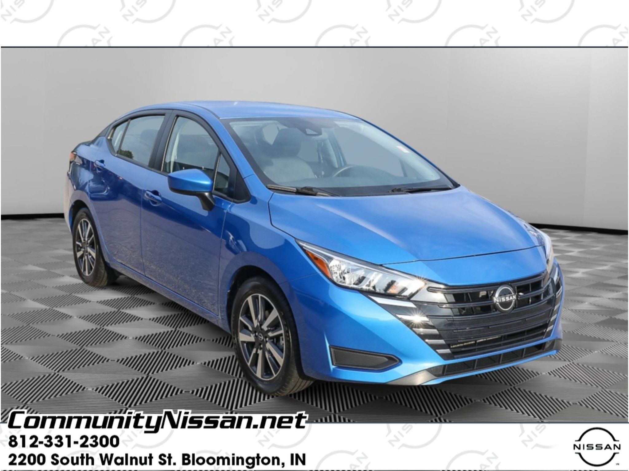 Used 2023 Nissan Versa SV FWD image 1