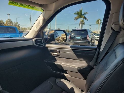 Used 2023 Toyota Tundra Limited image 3