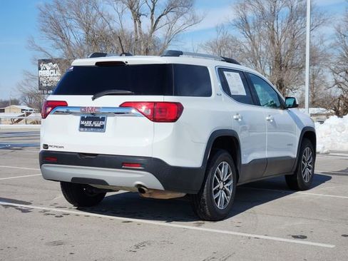 Used 2019 GMC Acadia SLE image 7