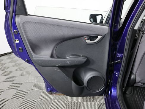 Used 2011 Honda Fit image 16
