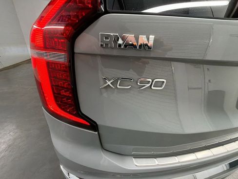 Used 2025 Volvo XC90 B6 Plus w/ Protection Package Premier image 33