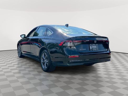 Used 2023 Honda Accord EX image 6
