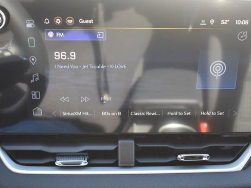 New 2026 Chevrolet Equinox LT image 23