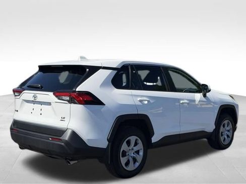Used 2025 Toyota RAV4 LE AWD/4WD image 7