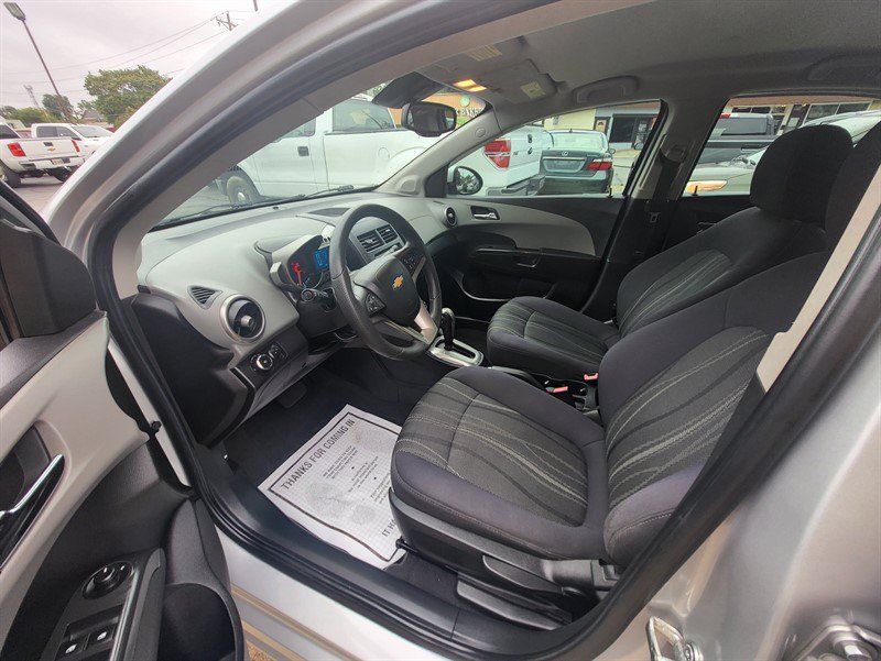 Used 2013 Chevrolet Sonic LT w/ Wheels and Fog Lamp Package FWD image 7