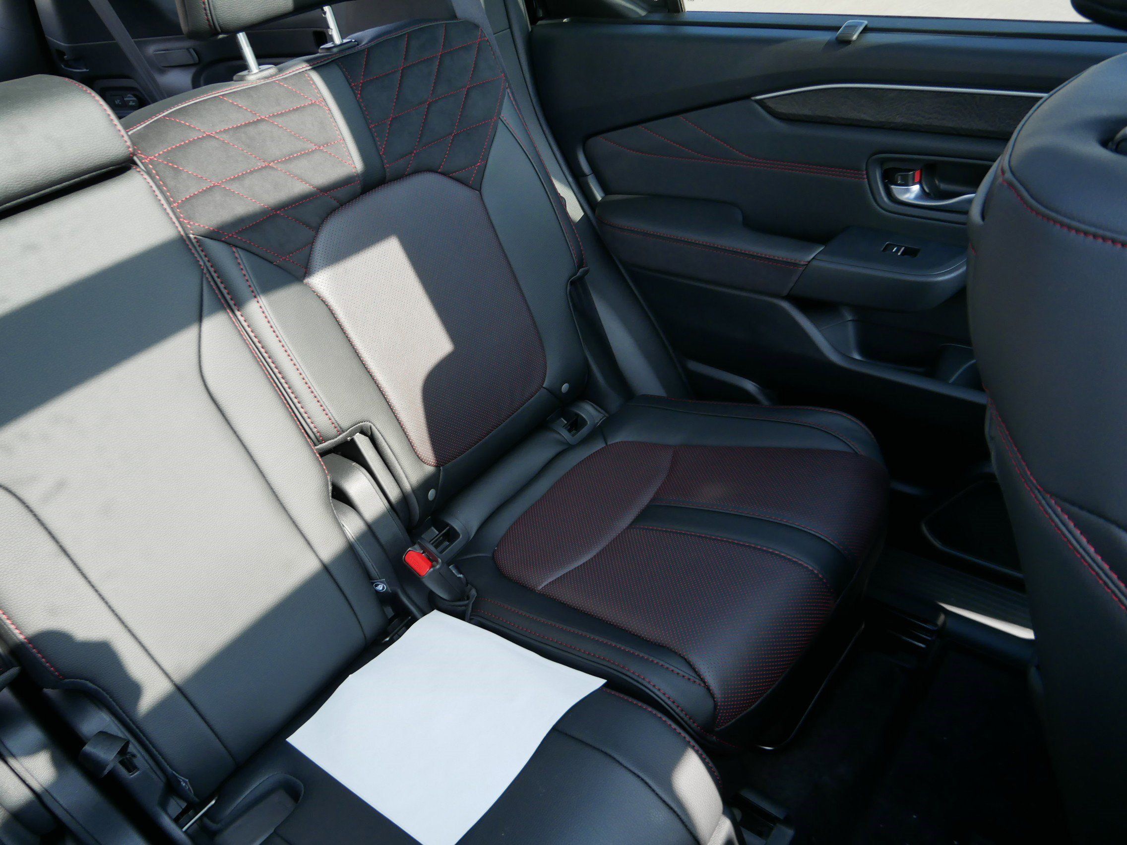 New 2026 Honda Pilot Black Edition image 14