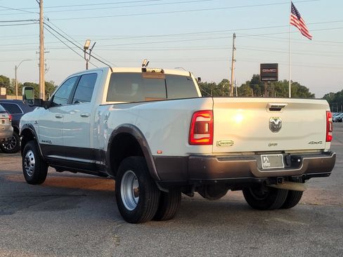 Used 2019 RAM 3500 Limited AWD/4WD image 3