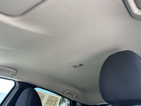 Used 2026 Nissan Kicks SV image 29