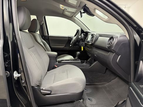 Used 2021 Toyota Tacoma SR image 23