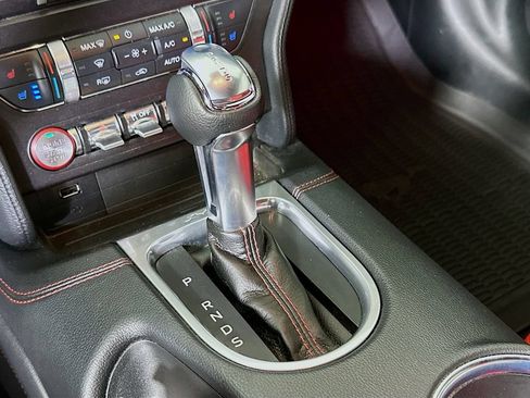 Used 2022 Ford Mustang GT Premium w/ GT Performance Package RWD image 22