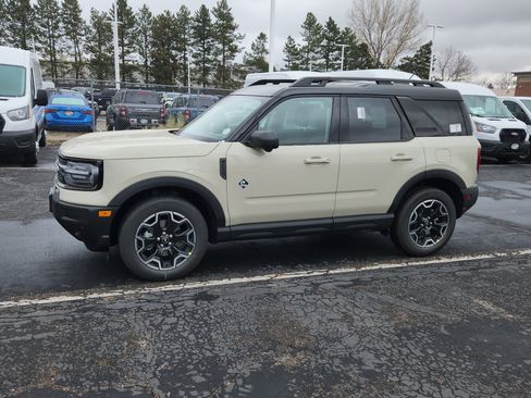 New 2025 Ford Bronco Sport Outer Banks w/ Outer Banks Tech Package+ image 4