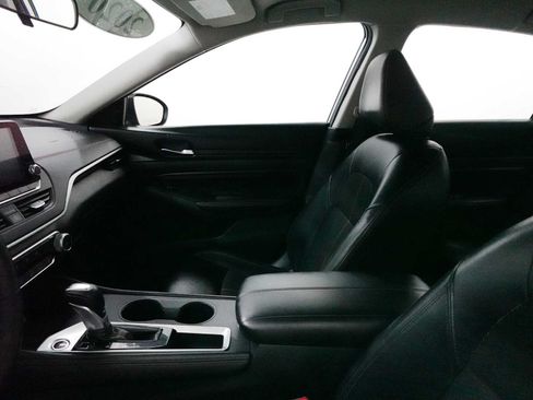 Used 2020 Nissan Altima 2.5 SR FWD image 13