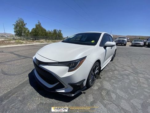 Used 2019 Toyota Corolla XSE FWD image 1