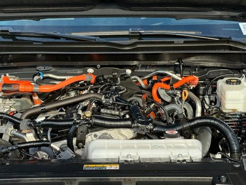 Used 2024 Toyota Tacoma Trailhunter image 32