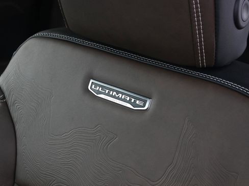 New 2026 GMC Acadia Denali Ultimate image 14