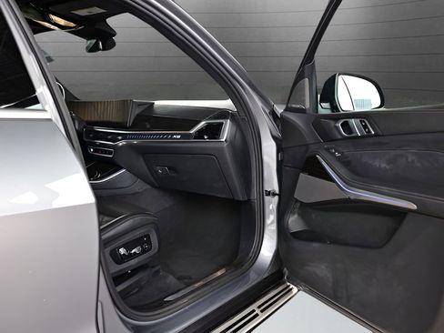 Used 2024 BMW X5 sDrive40i RWD image 59