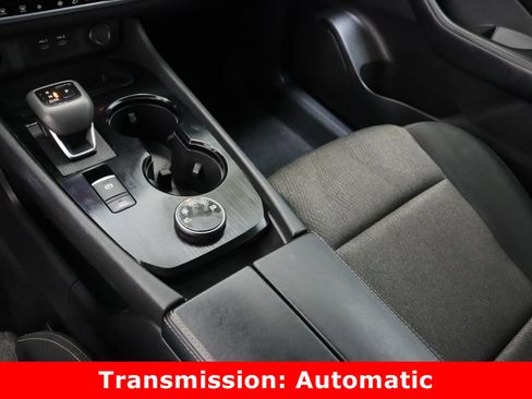 Used 2024 Nissan Rogue SV image 17