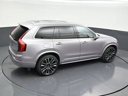 New 2026 Volvo XC90 B5 Ultra AWD/4WD image 17