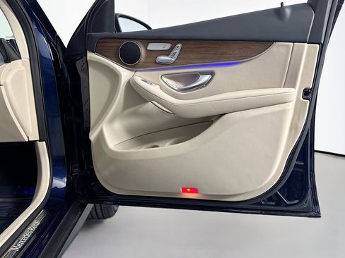 Certified 2022 Mercedes-Benz GLC 300 4MATIC image 24