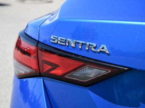 Used 2024 Nissan Sentra SV FWD image 12