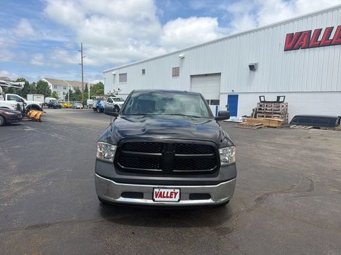 Used 2017 RAM 1500 Tradesman w/ Power & Remote Entry Group AWD/4WD image 2